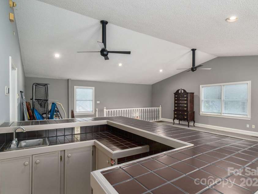 1109 Union Road, Gastonia, NC 28054.  MLS# CAR4284473, YatesRealty ID 28750. 