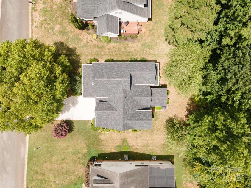 4042 River Falls Drive, Lowell, NC 28098.  MLS# CAR4283716, YatesRealty ID 28755. 