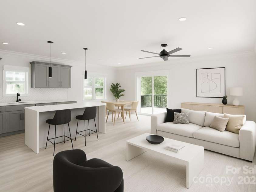 4006 Scarlet Drive, Matthews, NC 28104.  MLS# CAR4251173, YatesRealty ID 28758. 