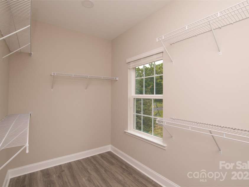 4006 Scarlet Drive, Matthews, NC 28104.  MLS# CAR4251173, YatesRealty ID 28758. Master Closet