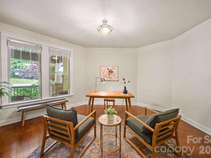 289 Fennel Dun Circle, Biltmore Lake, NC 28715.  MLS# CAR4388138, YatesRealty ID 28759. 