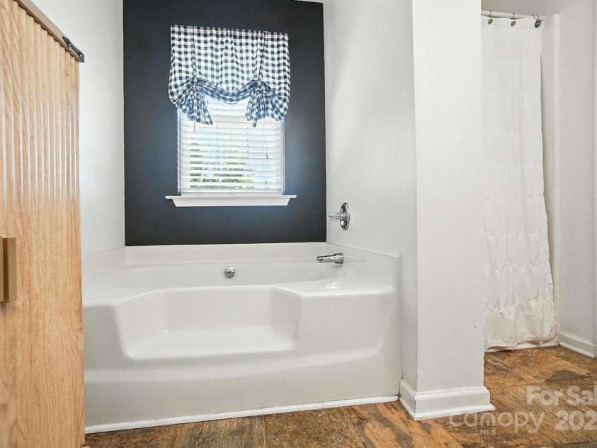 1116 Shop Road, Kershaw, SC 29067.  MLS# CAR4306111, YatesRealty ID 2876. 