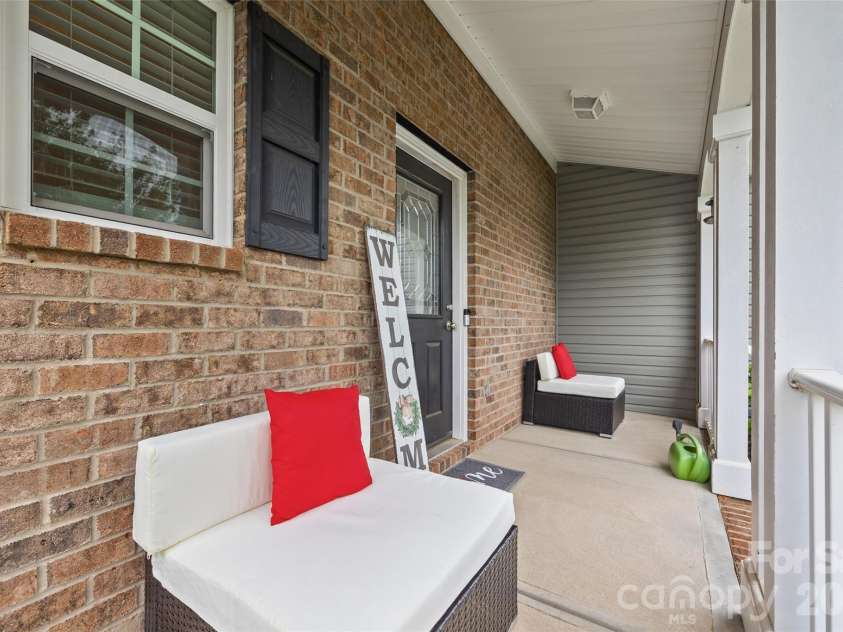 5231 Norway Lane, Rock Hill, SC 29732.  MLS# CAR4384691, YatesRealty ID 28760. 