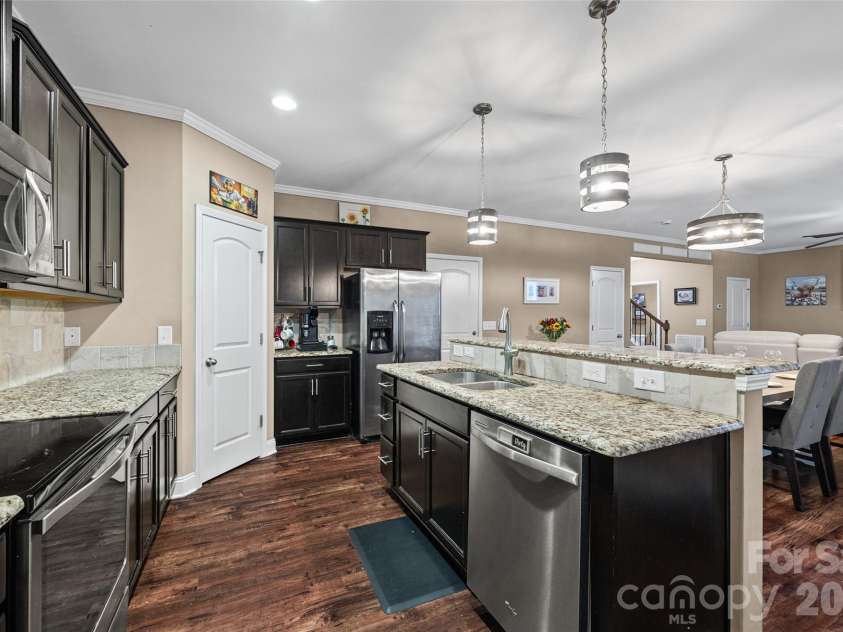 5231 Norway Lane, Rock Hill, SC 29732.  MLS# CAR4384691, YatesRealty ID 28760. 