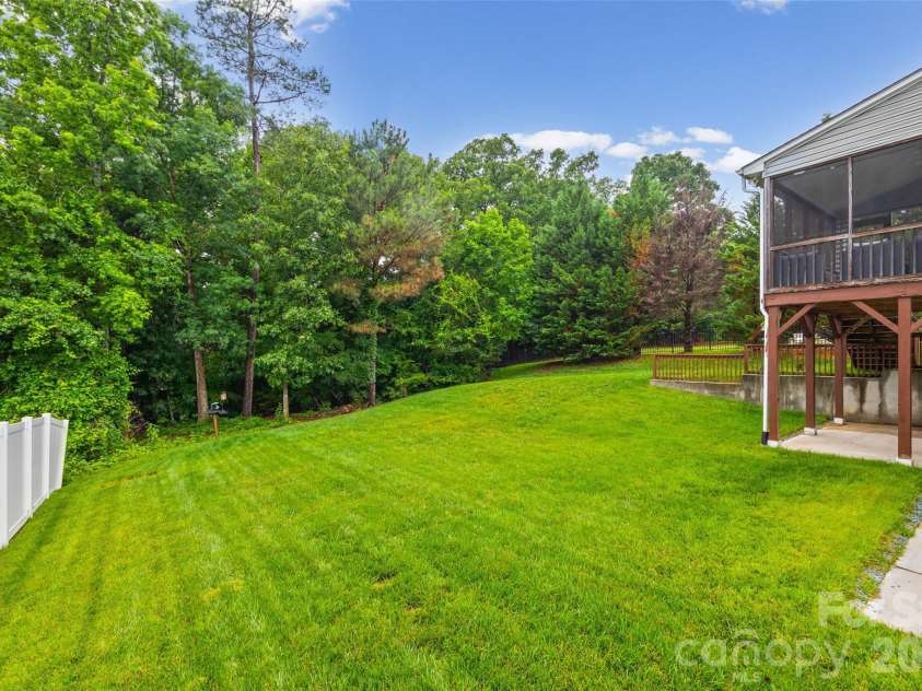 5231 Norway Lane, Rock Hill, SC 29732.  MLS# CAR4384691, YatesRealty ID 28760. 
