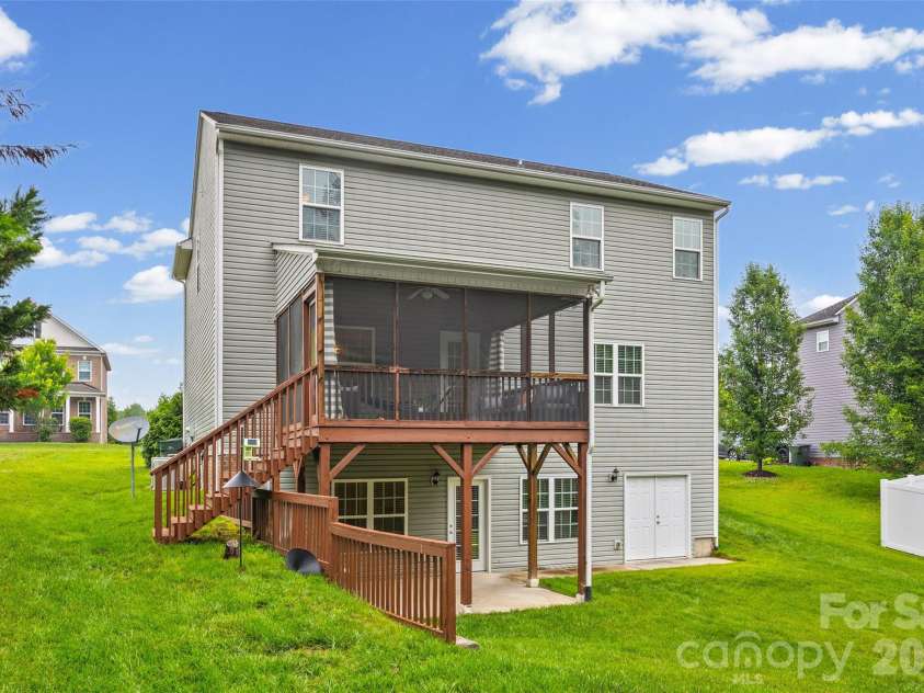 5231 Norway Lane, Rock Hill, SC 29732.  MLS# CAR4384691, YatesRealty ID 28760. 