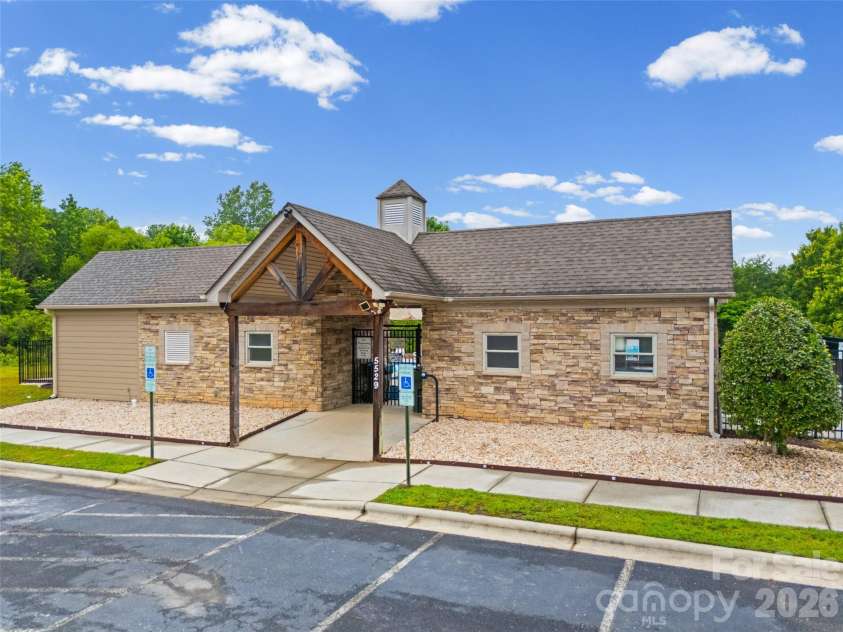 5231 Norway Lane, Rock Hill, SC 29732.  MLS# CAR4384691, YatesRealty ID 28760. 
