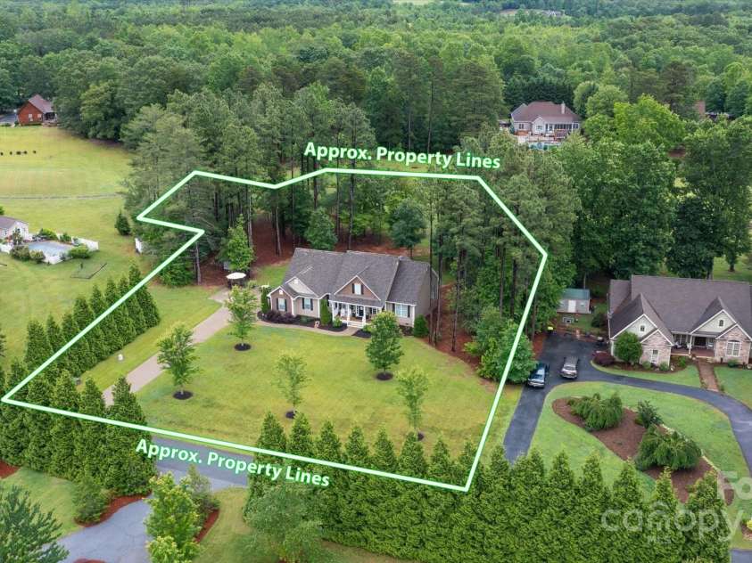 1224 Hooper Creek Road, Tryon, NC 28782.  MLS# CAR4264977, YatesRealty ID 28761. 