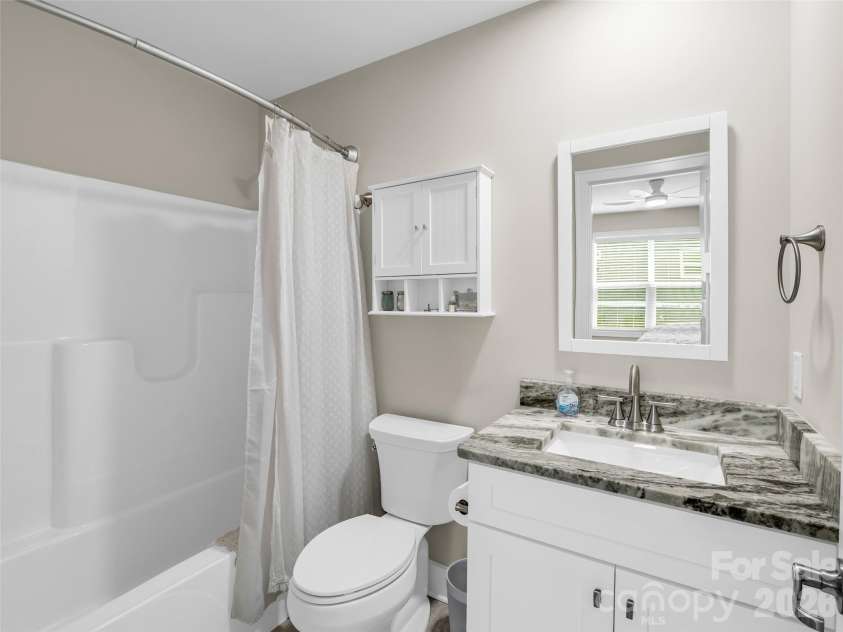 221 Millbrae Loop, Hendersonville, NC 28791.  MLS# CAR4382043, YatesRealty ID 28761. 