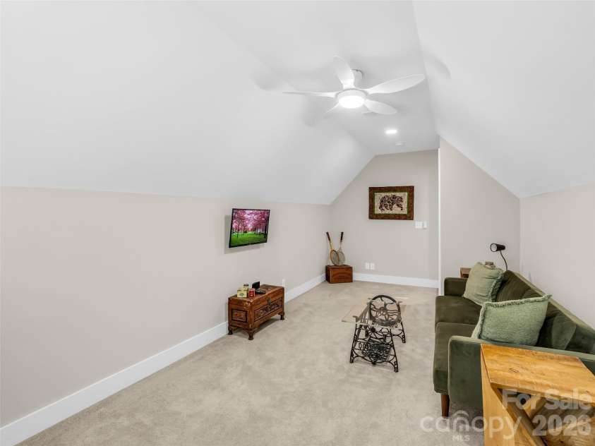 221 Millbrae Loop, Hendersonville, NC 28791.  MLS# CAR4382043, YatesRealty ID 28761. 