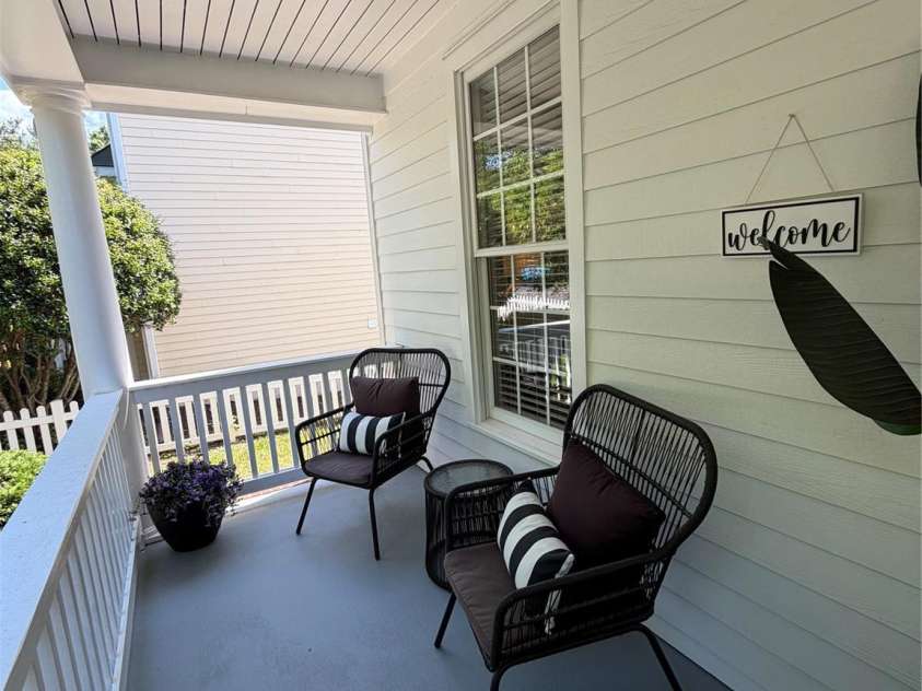 325 Elis Way, Fort Mill, SC 29708.  MLS# CAR4383399, YatesRealty ID 28762. 