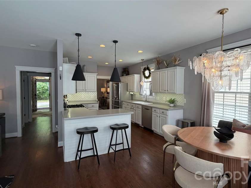 325 Elis Way, Fort Mill, SC 29708.  MLS# CAR4383399, YatesRealty ID 28762. 