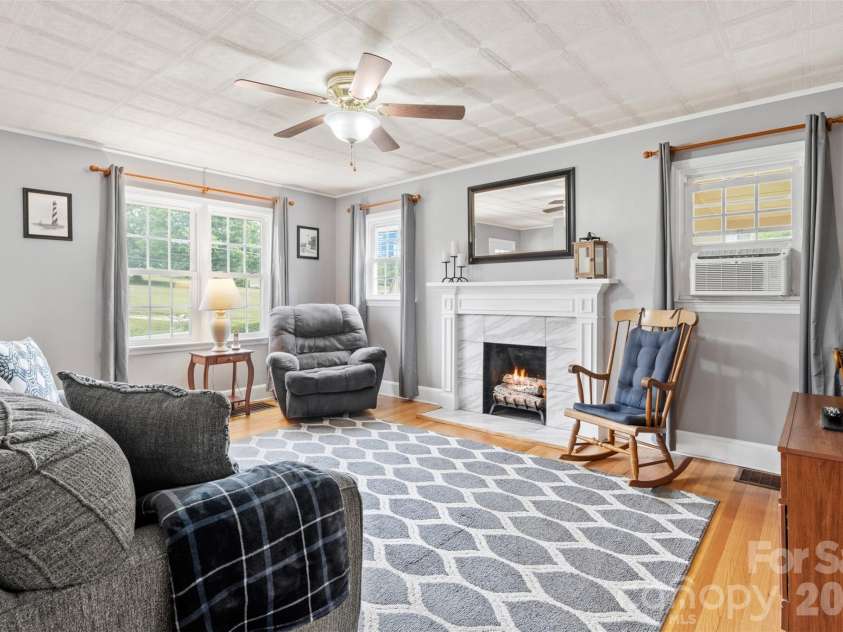 314 Old Leicester Highway, Asheville, NC 28806.  MLS# CAR4388057, YatesRealty ID 28763. 