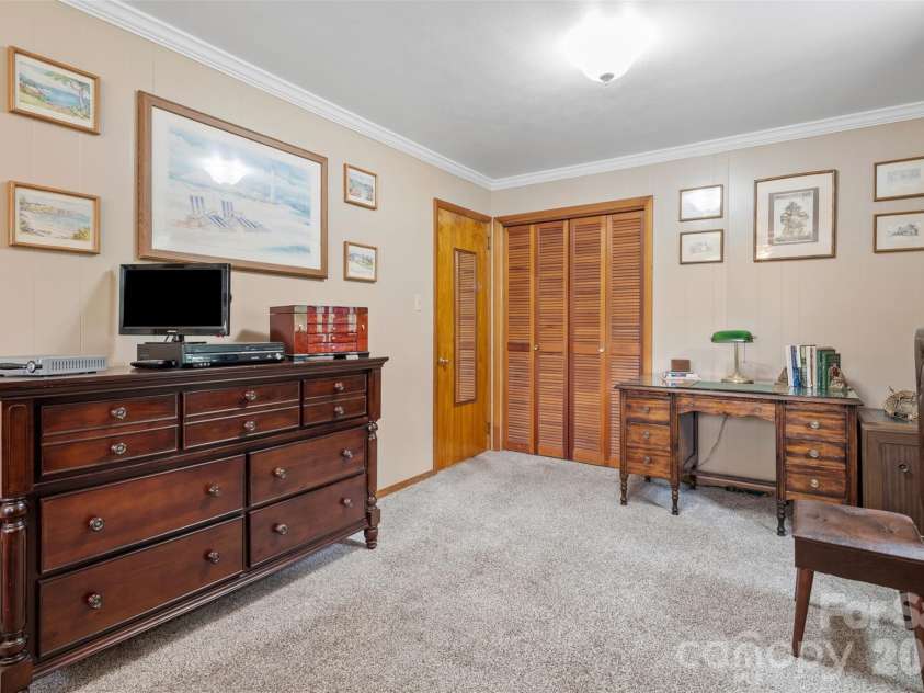 314 Old Leicester Highway, Asheville, NC 28806.  MLS# CAR4388057, YatesRealty ID 28763. 