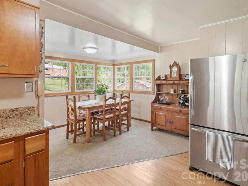 314 Old Leicester Highway, Asheville, NC 28806.  MLS# CAR4388057, YatesRealty ID 28763. 