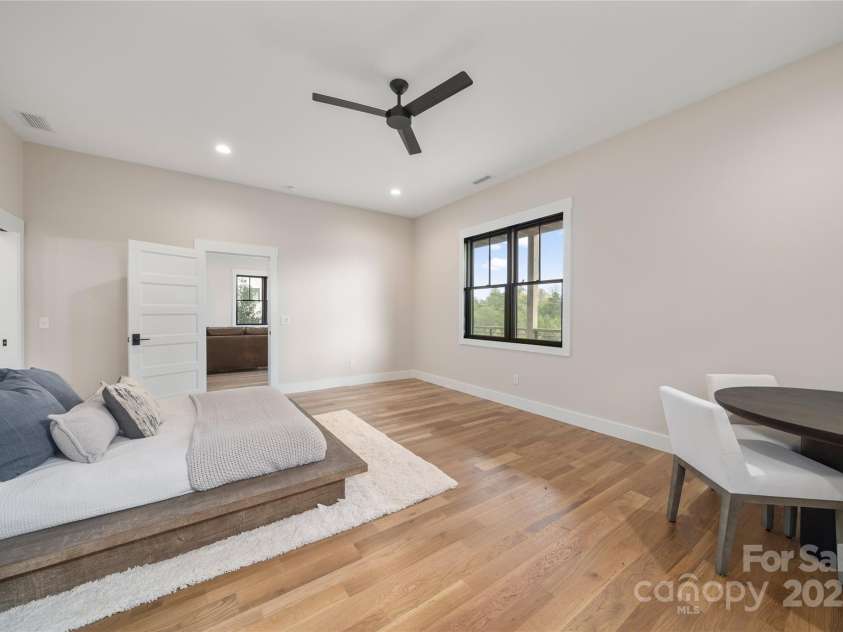 233 Westridge Farm Road, Asheville, NC 28804.  MLS# CAR4266061, YatesRealty ID 28764. Lower bedroom/office