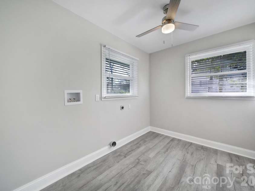 519 Amon Lane, Pineville, NC 28134.  MLS# CAR4362431, YatesRealty ID 28764. 