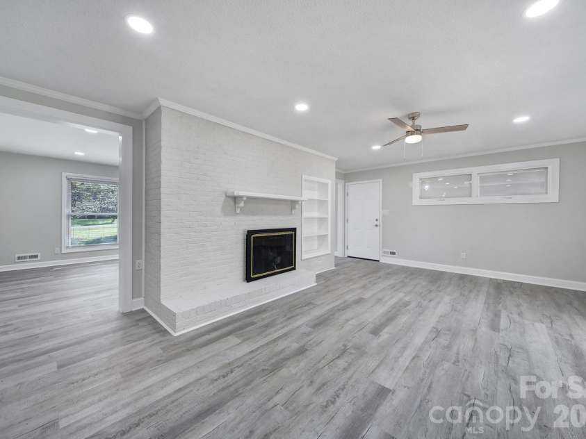 519 Amon Lane, Pineville, NC 28134.  MLS# CAR4362431, YatesRealty ID 28764. 