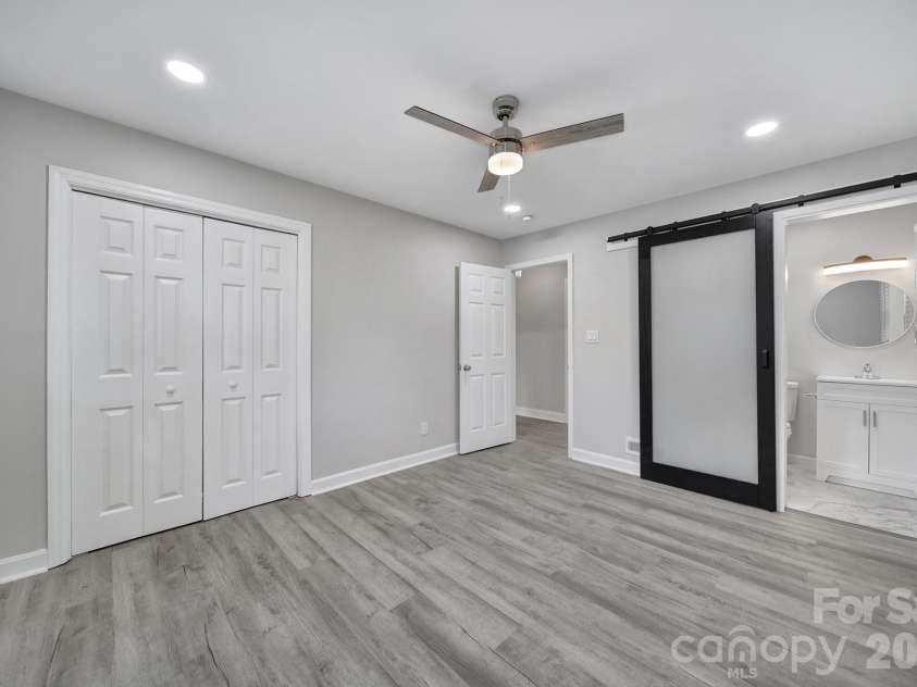 519 Amon Lane, Pineville, NC 28134.  MLS# CAR4362431, YatesRealty ID 28764. 