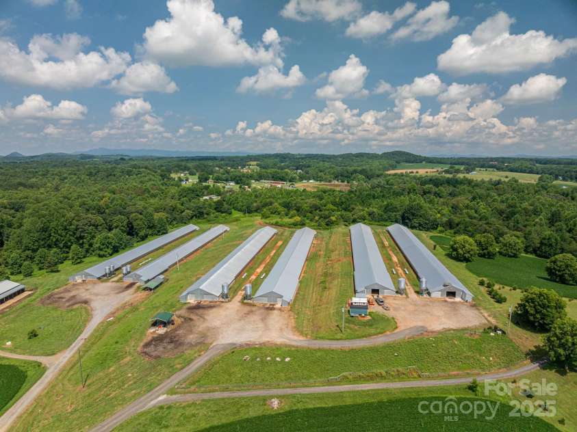 3048 Morning Glory Lane, Vale, NC 28168.  MLS# CAR4277831, YatesRealty ID 28765. 