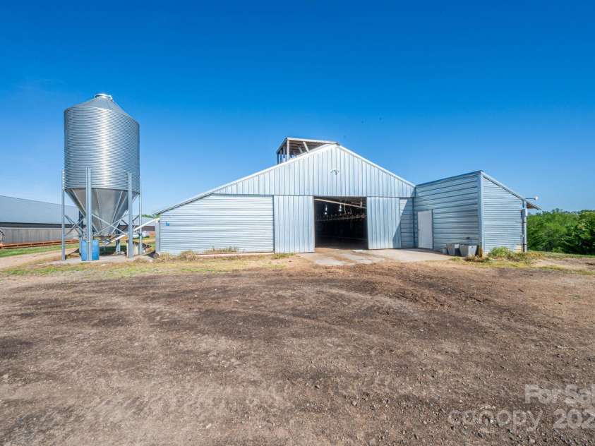 3048 Morning Glory Lane, Vale, NC 28168.  MLS# CAR4277831, YatesRealty ID 28765. 