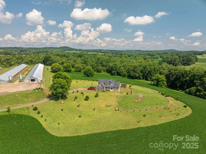 3048 Morning Glory Lane, Vale, NC 28168.  MLS# CAR4277831, YatesRealty ID 28765. 