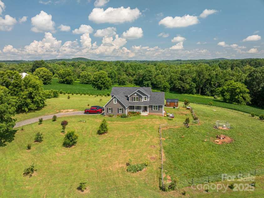 3048 Morning Glory Lane, Vale, NC 28168.  MLS# CAR4277831, YatesRealty ID 28765. 