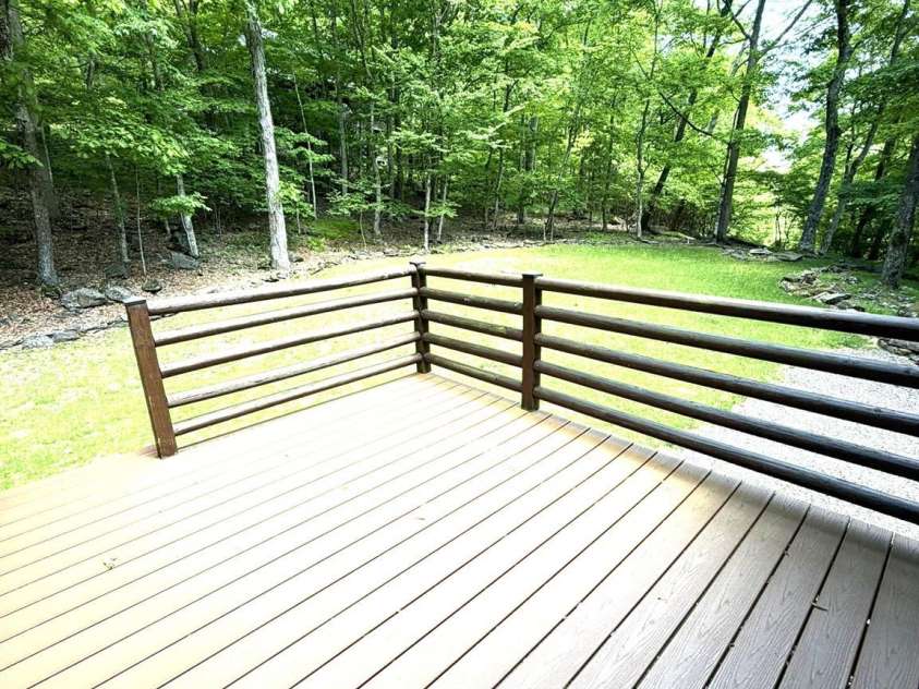 123 Gorge Overlook Road, Todd, NC 28684.  MLS# CAR4388009, YatesRealty ID 28767. 