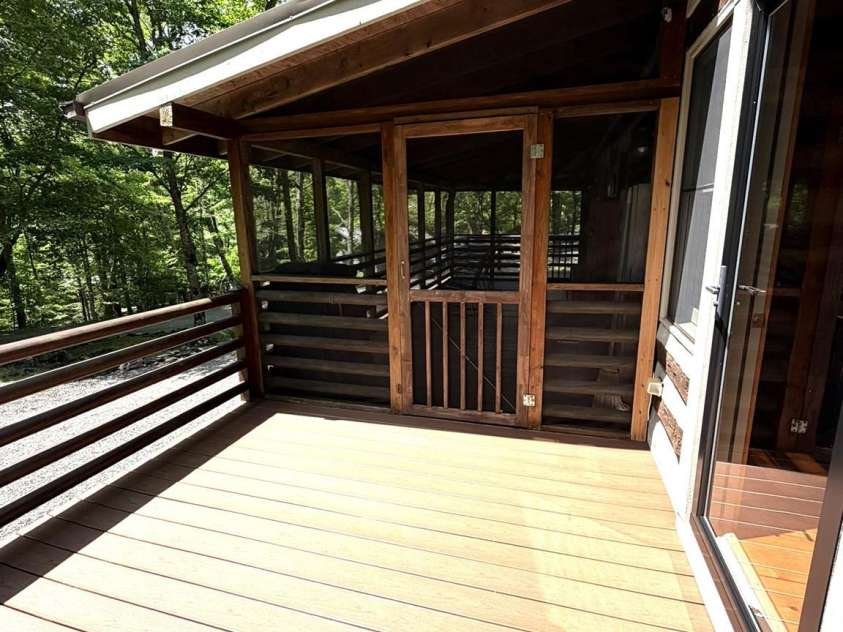 123 Gorge Overlook Road, Todd, NC 28684.  MLS# CAR4388009, YatesRealty ID 28767. 