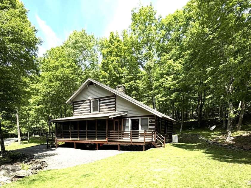 123 Gorge Overlook Road, Todd, NC 28684.  MLS# CAR4388009, YatesRealty ID 28767. 