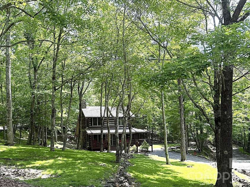 123 Gorge Overlook Road, Todd, NC 28684.  MLS# CAR4388009, YatesRealty ID 28767. 