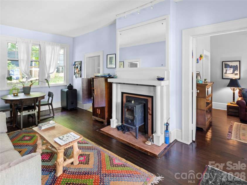 111 Annandale Avenue, Asheville, NC 28801.  MLS# CAR4388225, YatesRealty ID 28768. 