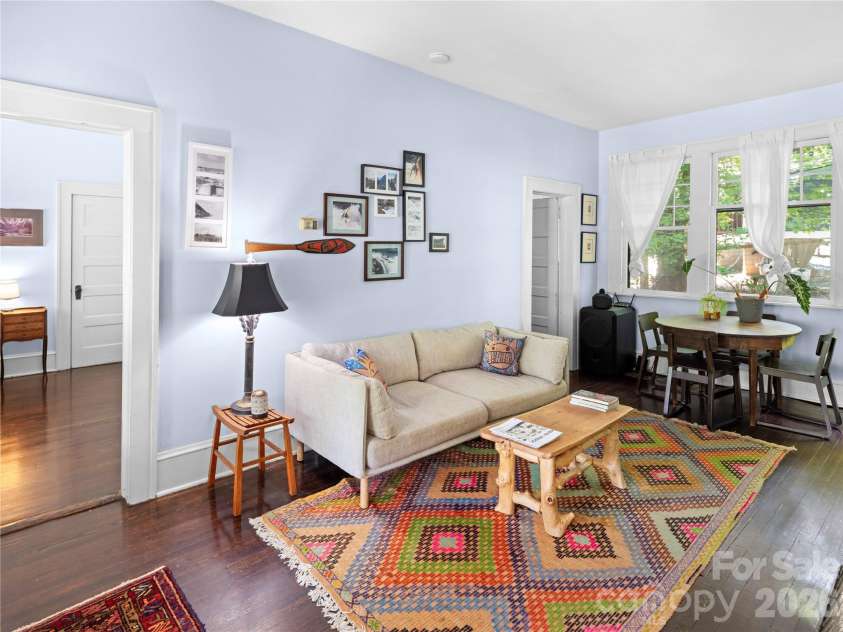 111 Annandale Avenue, Asheville, NC 28801.  MLS# CAR4388225, YatesRealty ID 28768. 