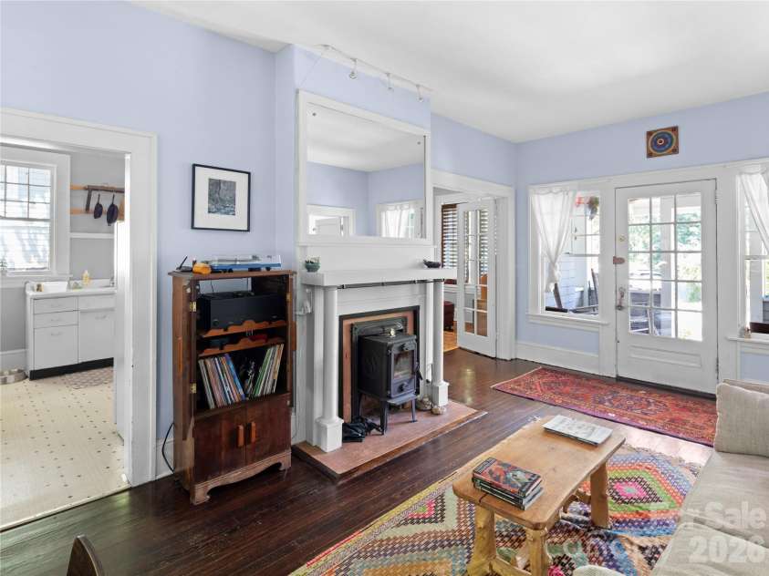 111 Annandale Avenue, Asheville, NC 28801.  MLS# CAR4388225, YatesRealty ID 28768. 