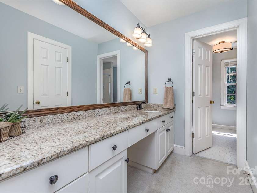 10329 Hollybrook Drive, Charlotte, NC 28277.  MLS# CAR4278572, YatesRealty ID 28770. 