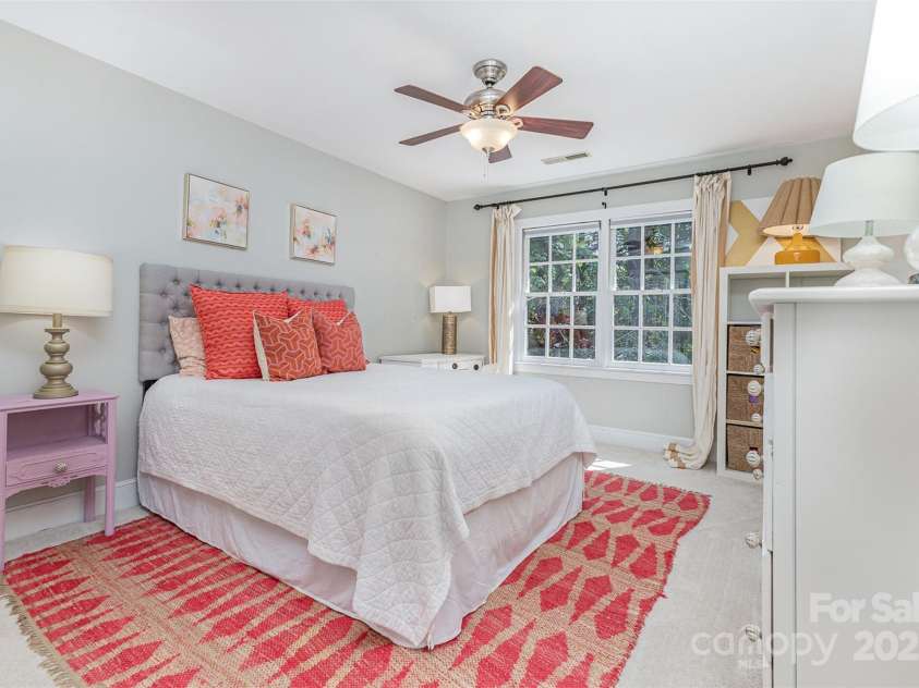 10329 Hollybrook Drive, Charlotte, NC 28277.  MLS# CAR4278572, YatesRealty ID 28770. 