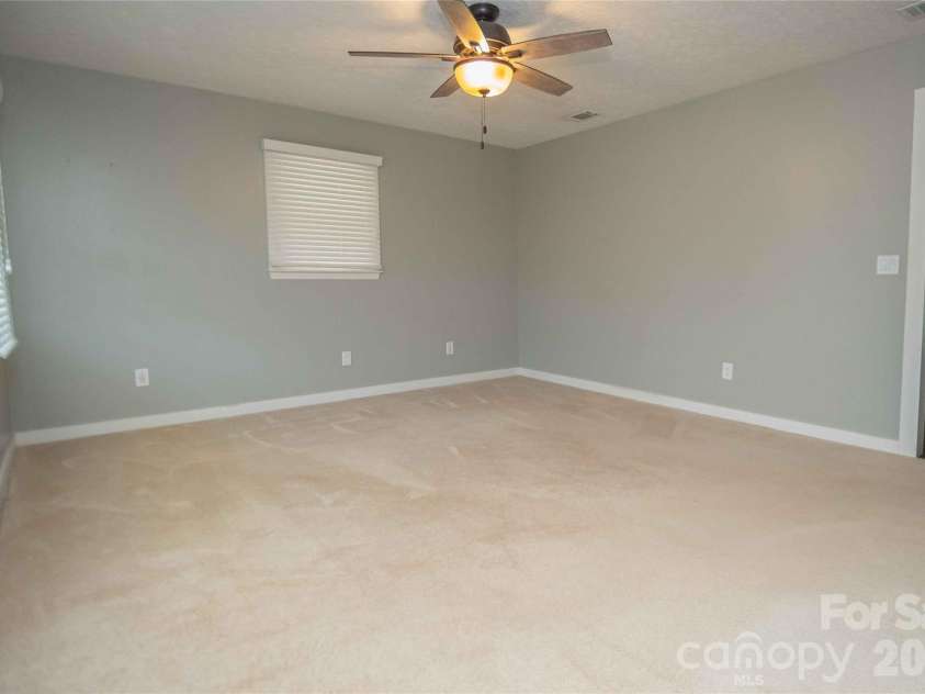 3461 Greentree Acres Road, Valdese, NC 28690.  MLS# CAR4383607, YatesRealty ID 28770. 