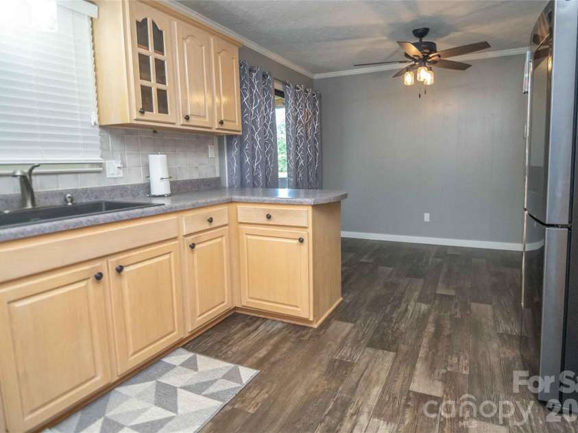 3461 Greentree Acres Road, Valdese, NC 28690.  MLS# CAR4383607, YatesRealty ID 28770. 