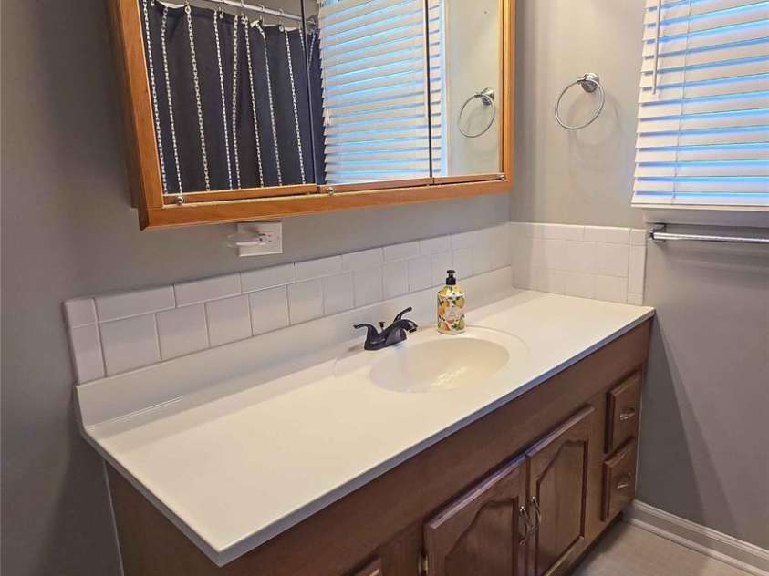3461 Greentree Acres Road, Valdese, NC 28690.  MLS# CAR4383607, YatesRealty ID 28770. 