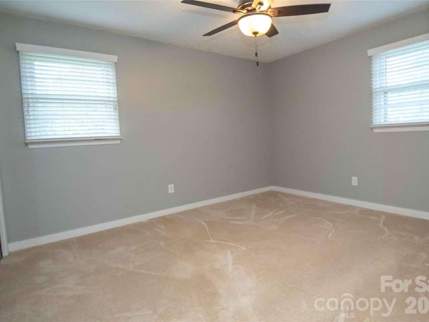 3461 Greentree Acres Road, Valdese, NC 28690.  MLS# CAR4383607, YatesRealty ID 28770. 