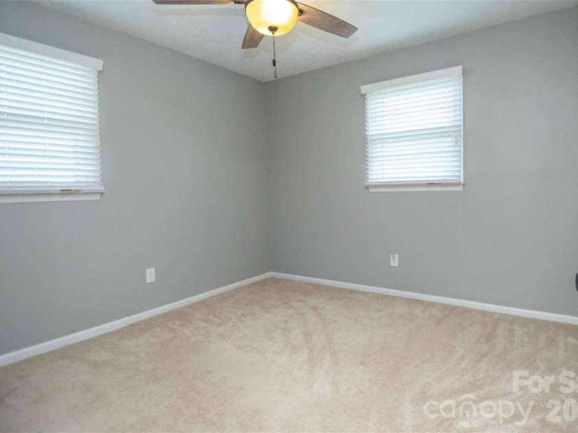 3461 Greentree Acres Road, Valdese, NC 28690.  MLS# CAR4383607, YatesRealty ID 28770. 