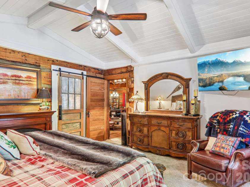 17198 Rosman Highway, Lake Toxaway, NC 28747.  MLS# CAR4385250, YatesRealty ID 28771. 
