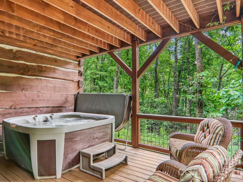 17198 Rosman Highway, Lake Toxaway, NC 28747.  MLS# CAR4385250, YatesRealty ID 28771. 