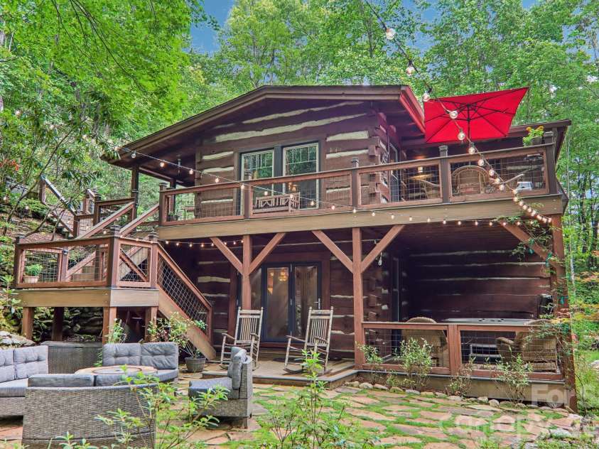 17198 Rosman Highway, Lake Toxaway, NC 28747.  MLS# CAR4385250, YatesRealty ID 28771. 