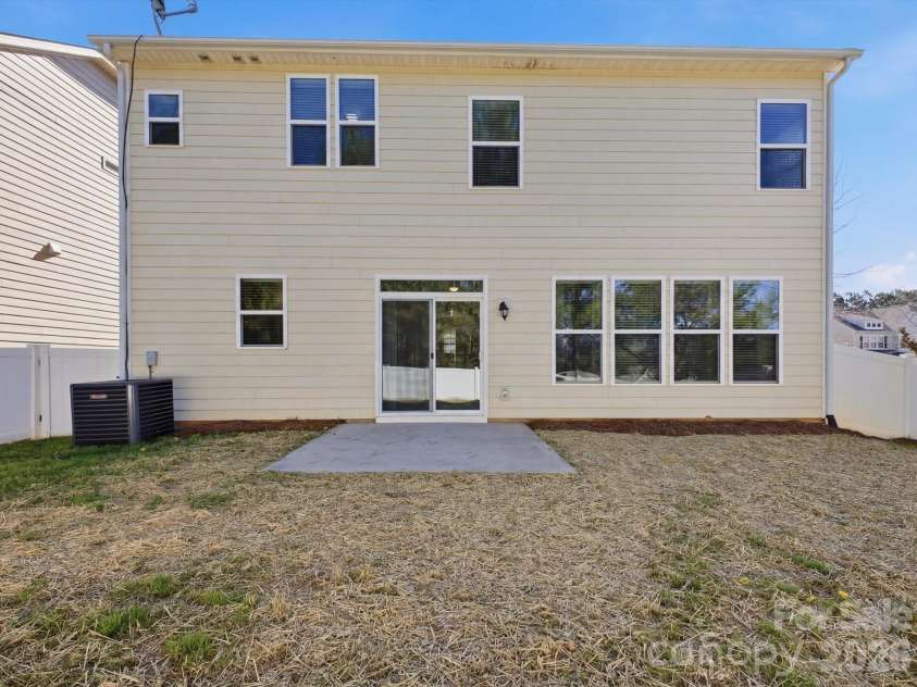 1037 Pennington Drive, Lancaster, SC 29720.  MLS# CAR4356088, YatesRealty ID 28777. 
