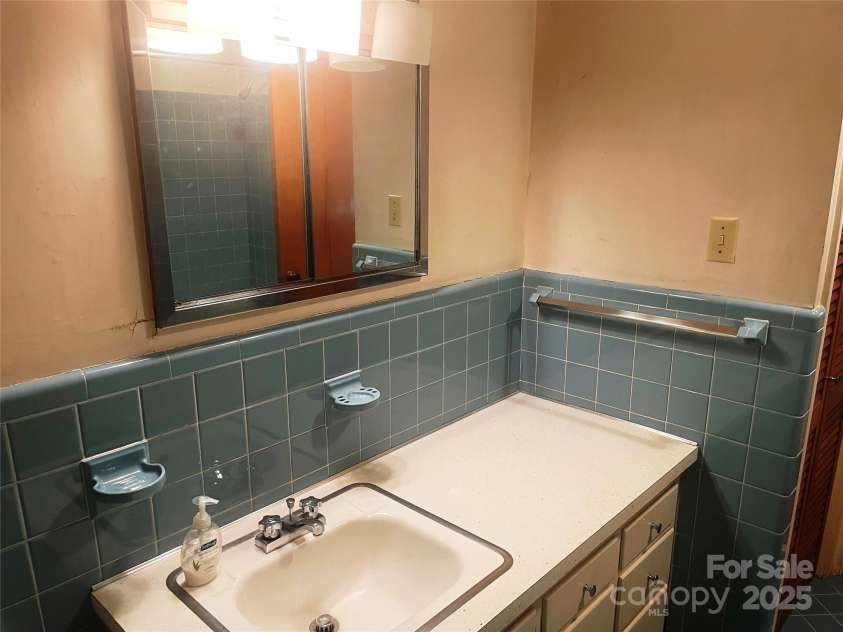 1834 Sharonwood Lane, Rock Hill, SC 29732.  MLS# CAR4275864, YatesRealty ID 28777. 