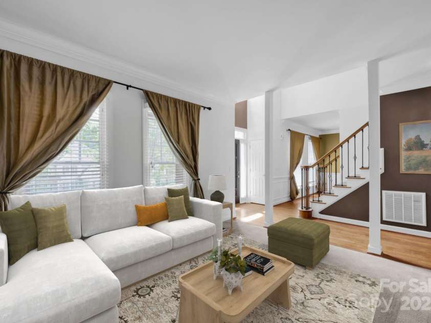 5138 Foxbriar Trail, Charlotte, NC 28269.  MLS# CAR4277811, YatesRealty ID 28778. Virtually staged
