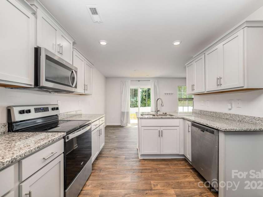 1537 Lilly Springs Place, Dallas, NC 28034.  MLS# CAR4281271, YatesRealty ID 28779. 