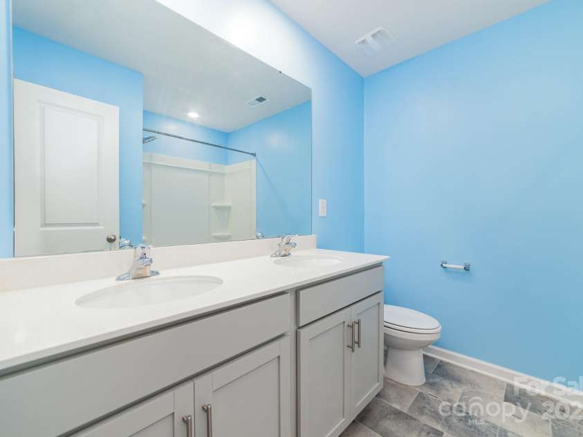 1537 Lilly Springs Place, Dallas, NC 28034.  MLS# CAR4281271, YatesRealty ID 28779. 