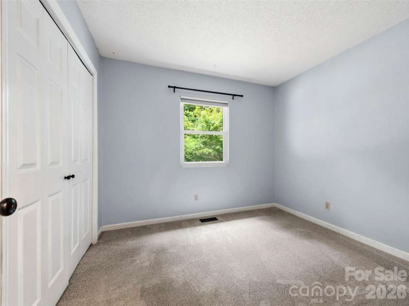 39 Rocking Porch Lane, Asheville, NC 28805.  MLS# CAR4389703, YatesRealty ID 28779. Bedroom 3
